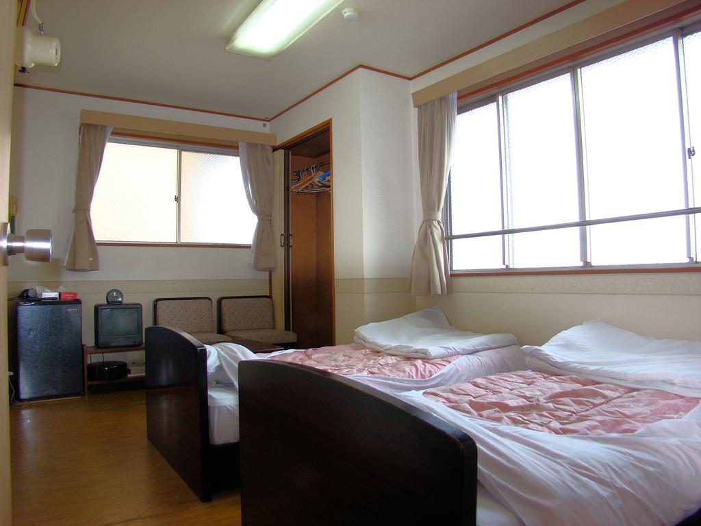 Yamabe Hotell Tenri Rum bild