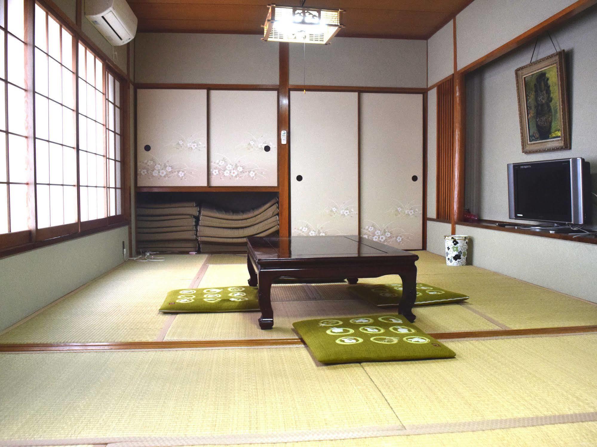 Yamabe Hotell Tenri Exteriör bild
